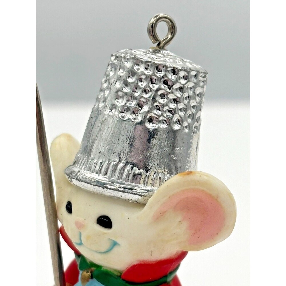 Vintage Hallmark 1982 Thimble #5 Mouse Mini Christmas Ornament Sewing Needle - Picture 8 of 13